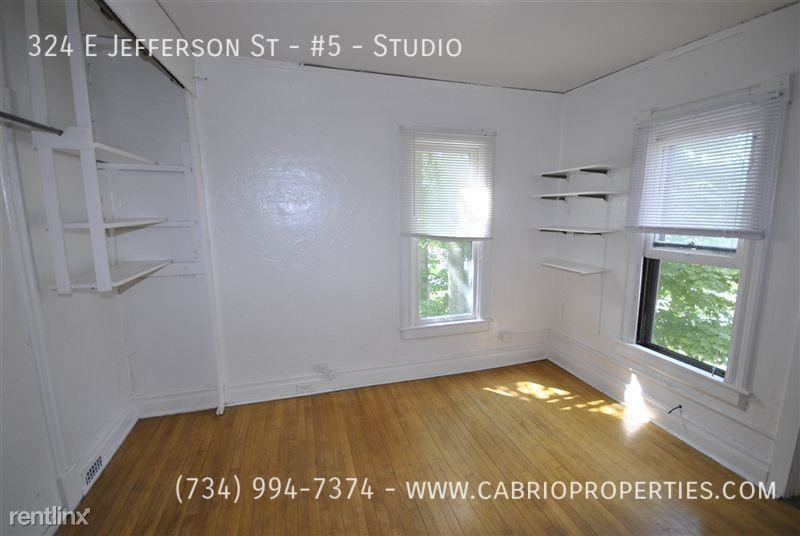 324 E Jefferson St #5STUDIO - Photo 2 of 5