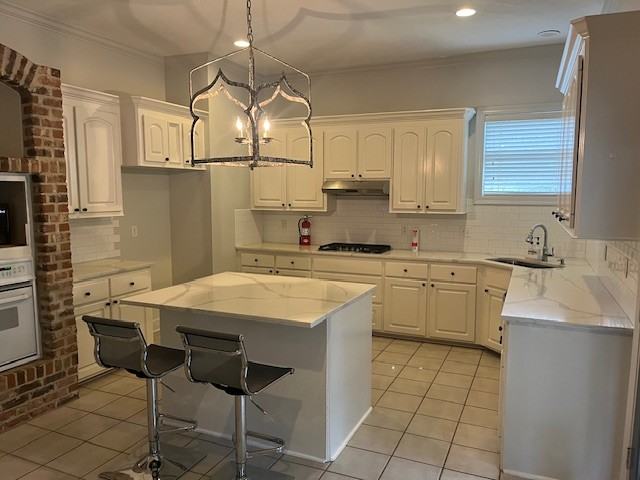 633 Wendover Way - Photo 3 of 25