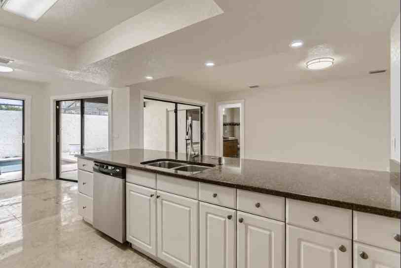 5018 Paloma Drive - Photo 2 of 13