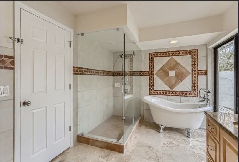 5018 Paloma Drive - Photo 3 of 13