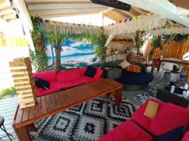 featured image of 11112 Wakefield Ave