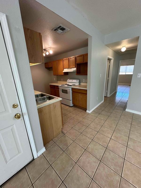 4317 Covenant Ct #4317 - Photo 3 of 13