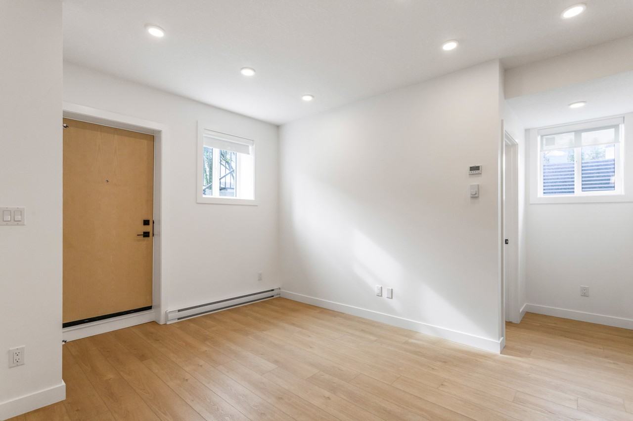 9801 153 St Nw Bsmt #9801BS1 - Photo 5 of 20