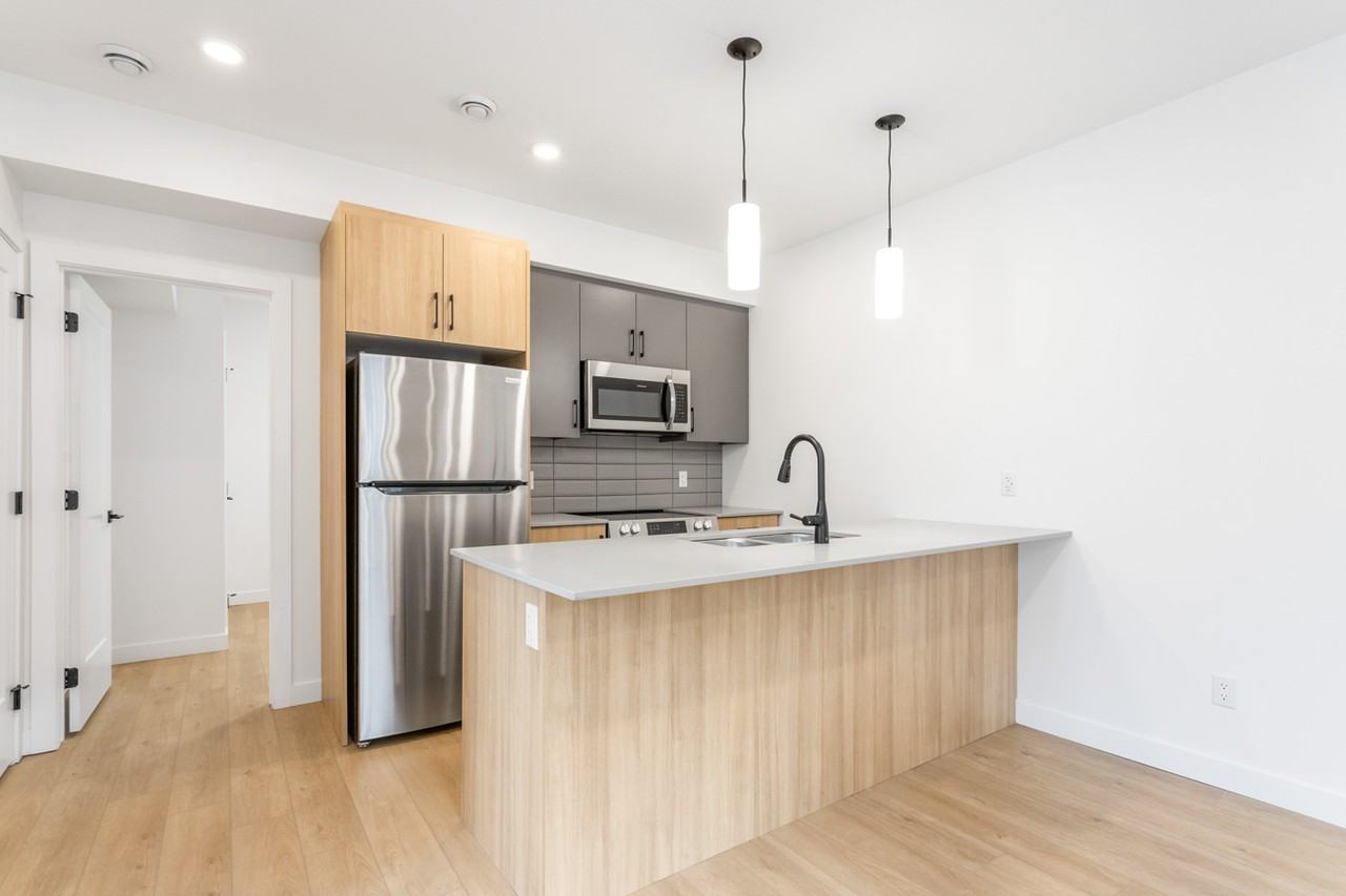 9801 153 St Nw Bsmt #9801BS1 - Photo 6 of 20