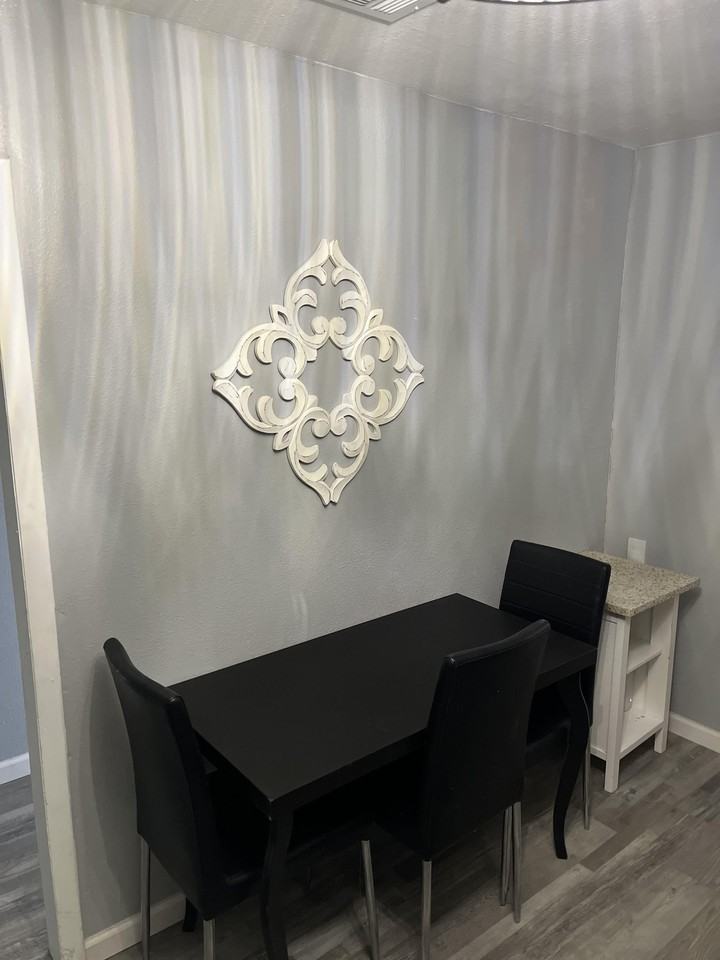 Grady Ln - Photo 5 of 13