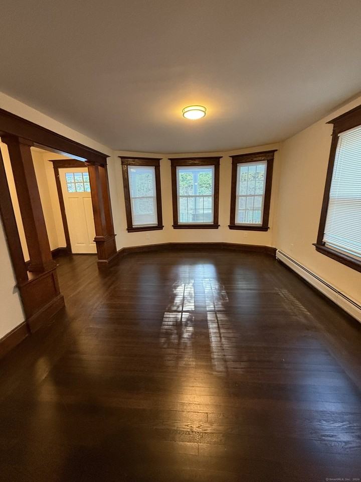282 N Main St 1st Fl - Photo 3 of 21