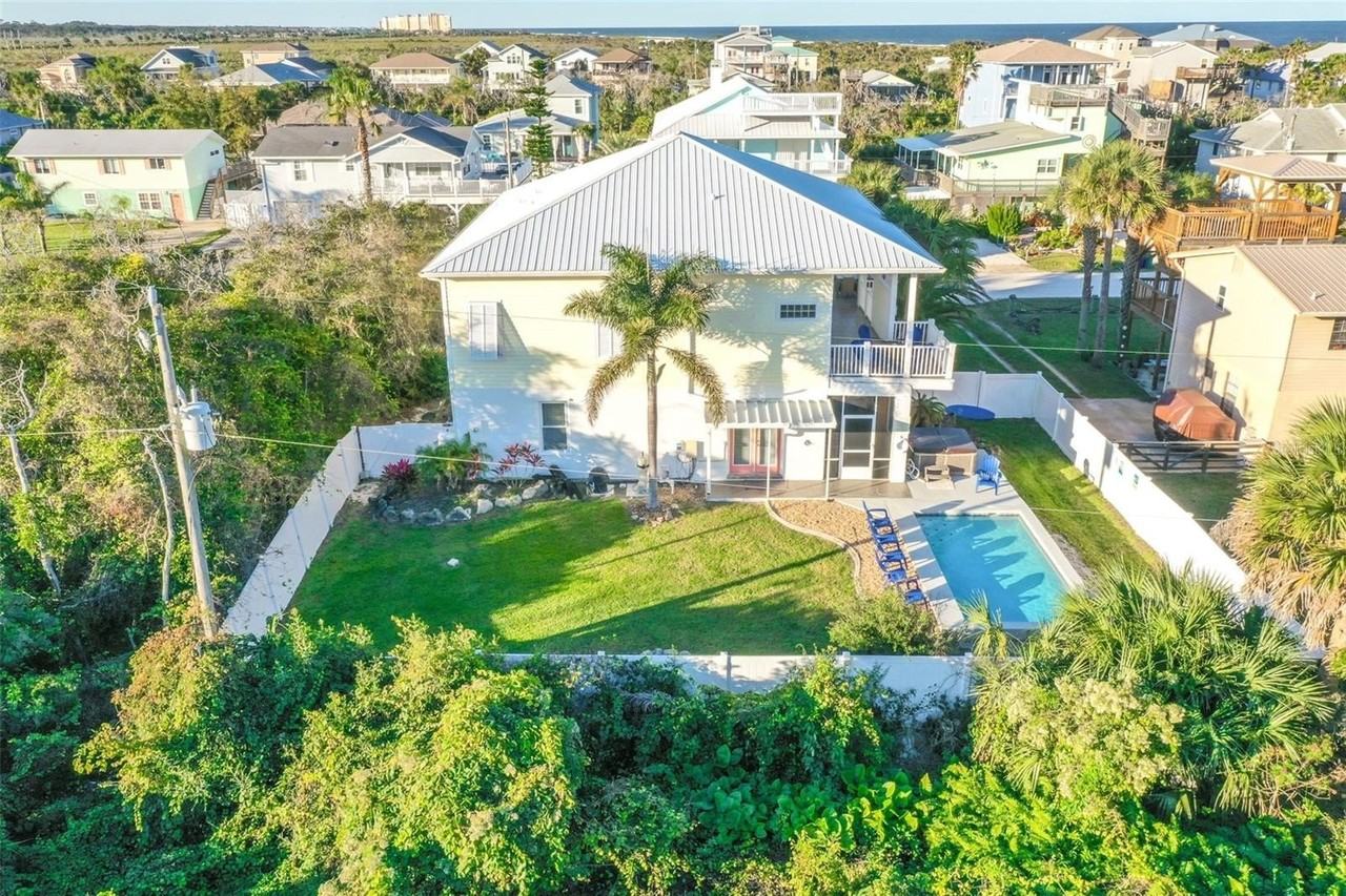 42 Moody Dr - Photo 4 of 35