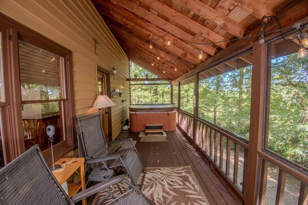 328 Sharp Top Cir - Photo 4 of 41