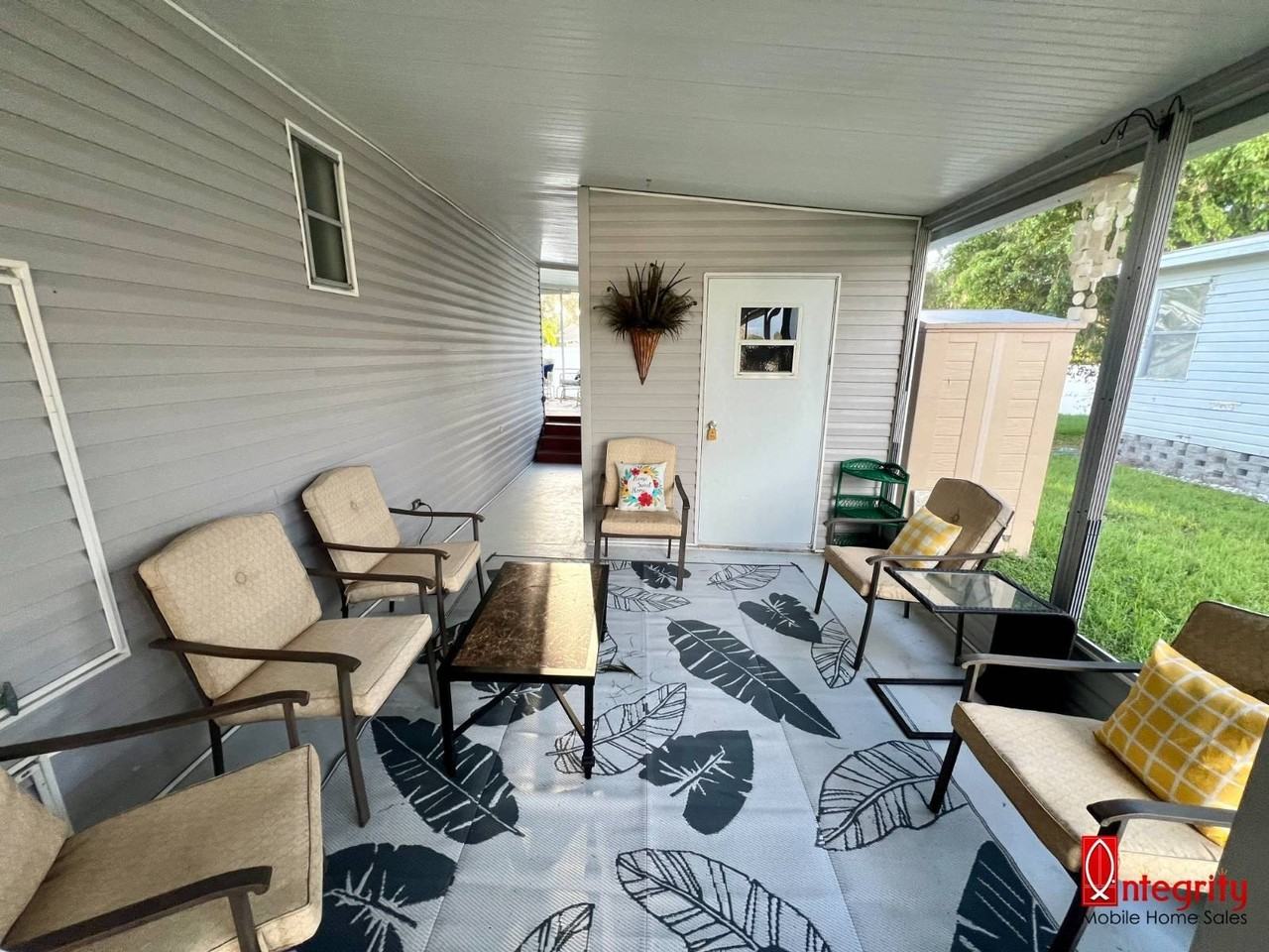 4011 Countryside Drive - Photo 3 of 37