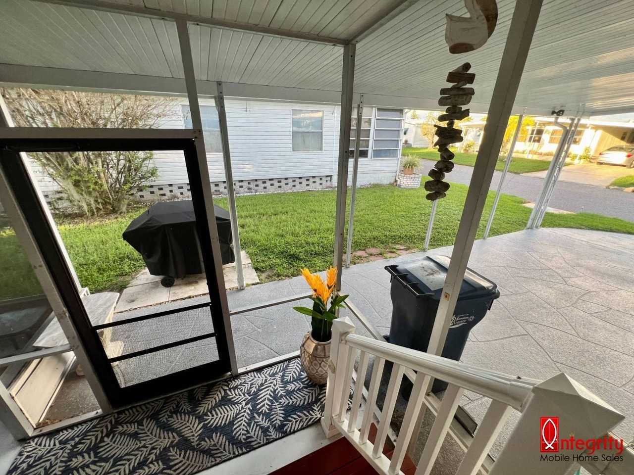 4011 Countryside Drive - Photo 5 of 37