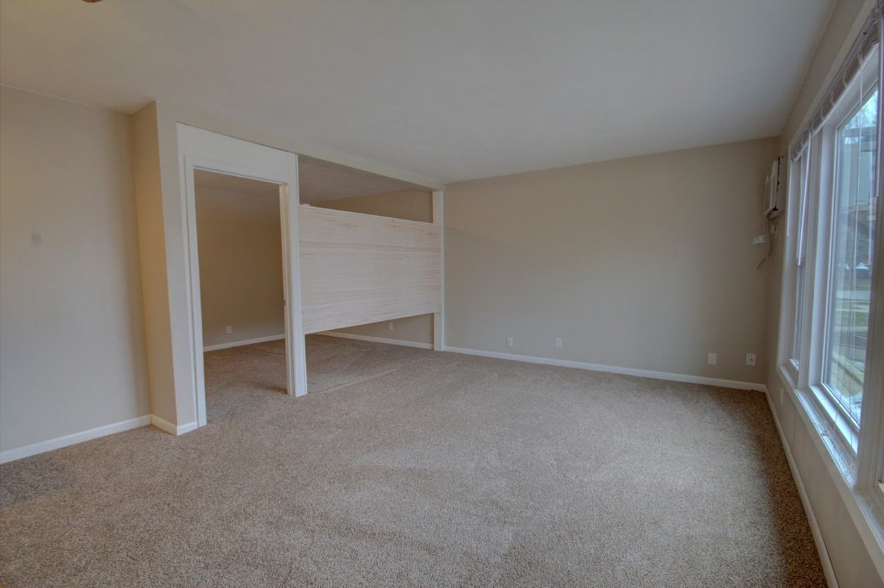 Homewood East Apartments - Photo 4 of 12