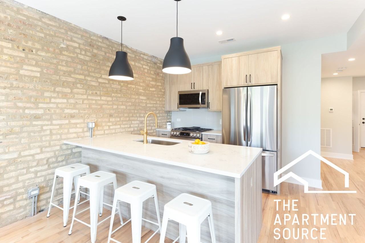 2541 N Campbell Ave #1 - Photo 6 of 16