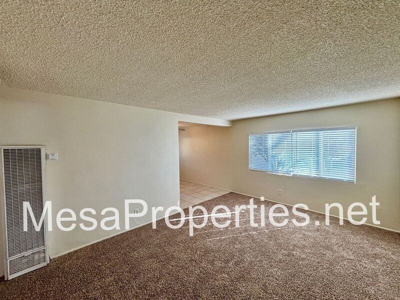 155 S Campus Ave - Photo 4 of 10