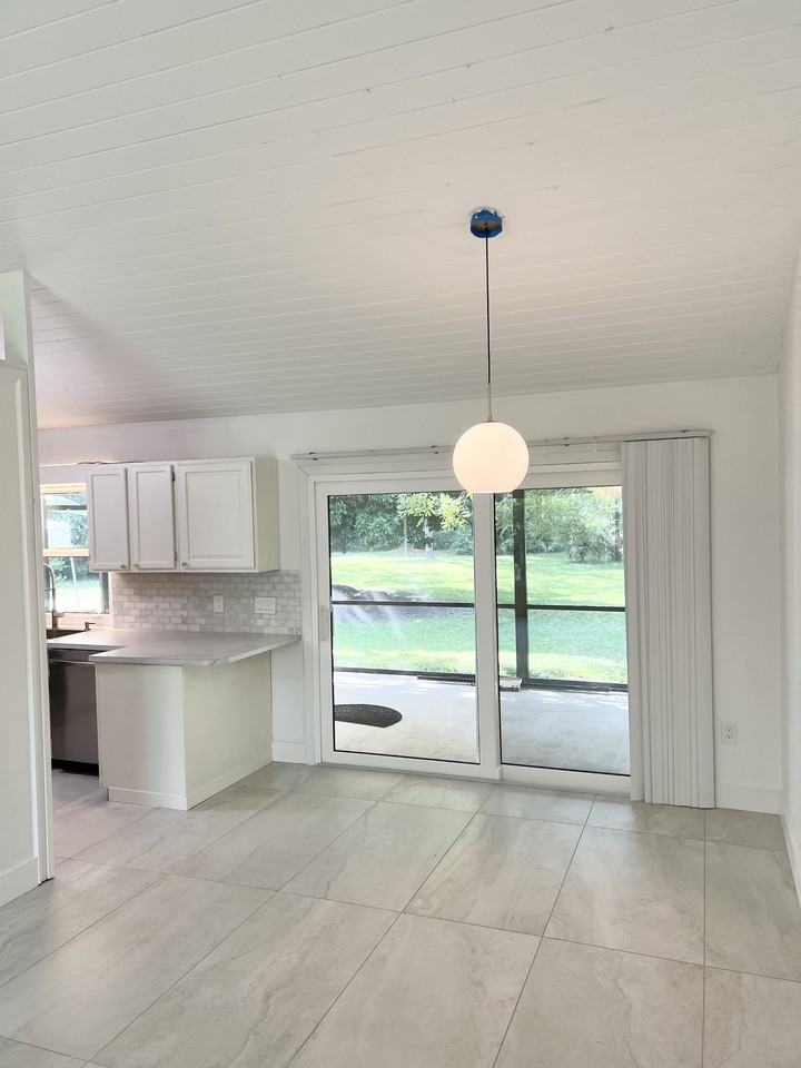 11200 164th Ct N - Photo 6 of 27