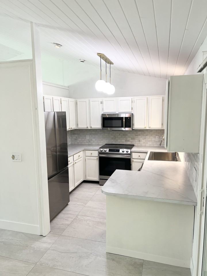 11200 164th Ct N - Photo 7 of 27
