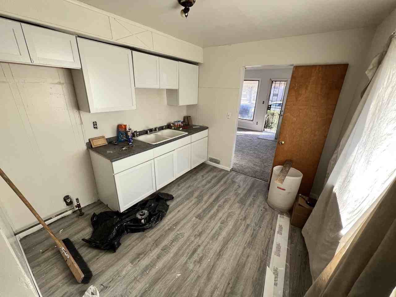 15846 Hazelton St - Photo 3 of 5