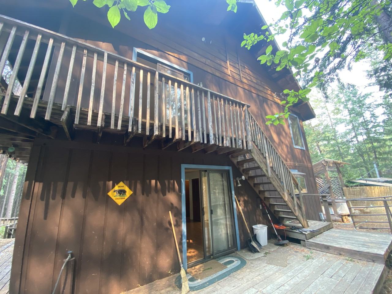 501 Mican St - Photo 2 of 16