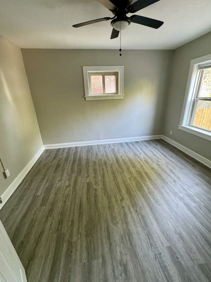 2992 S Moreland Blvd - Photo 3 of 5