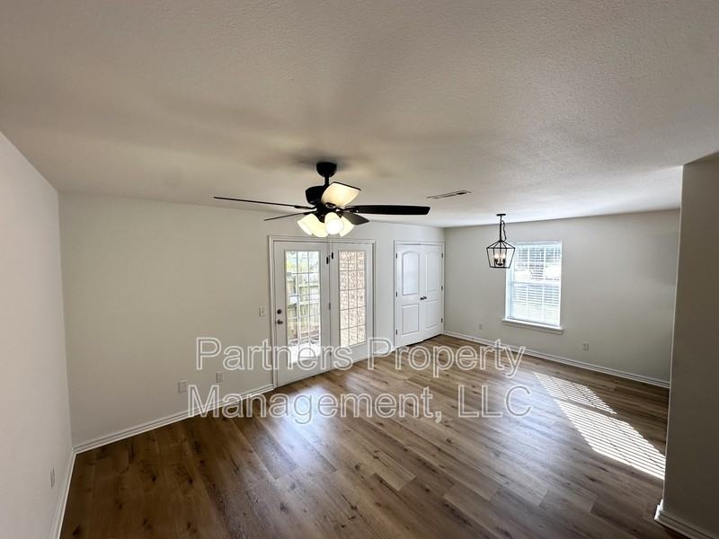 12267 Rambling Rose Way - Photo 7 of 20