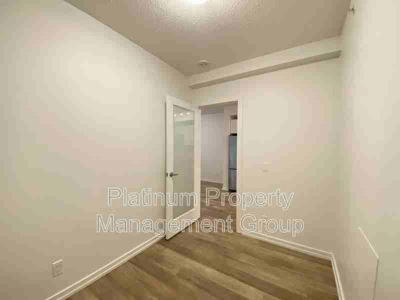 450 8 Ave Se #205 - Photo 7 of 21