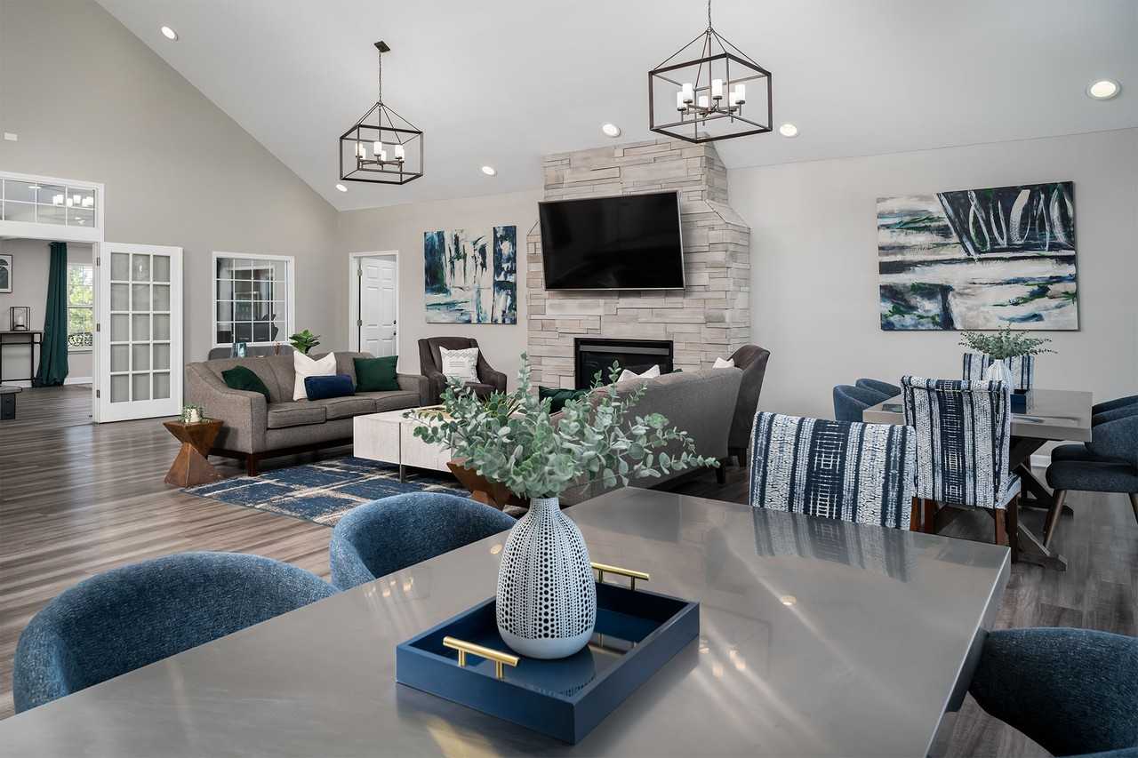 Haverford Place - Photo 4 of 32