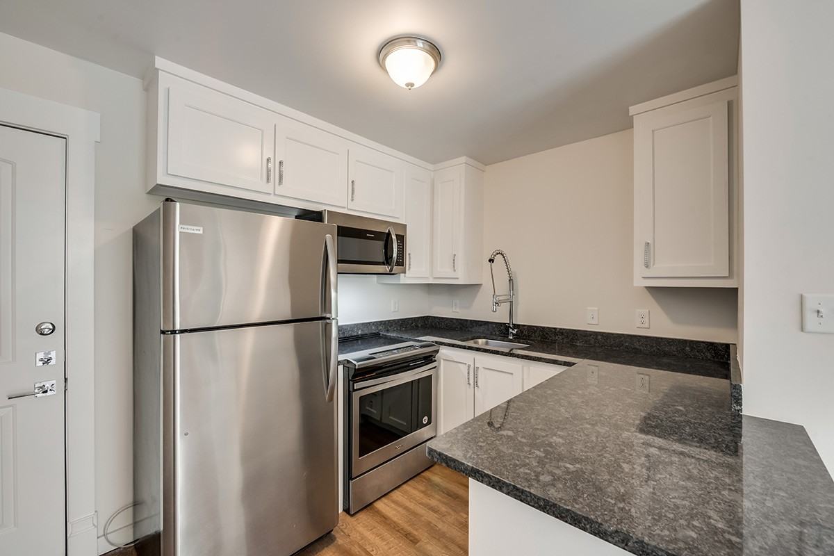 San Jacinto Apartments - Photo 2 of 77