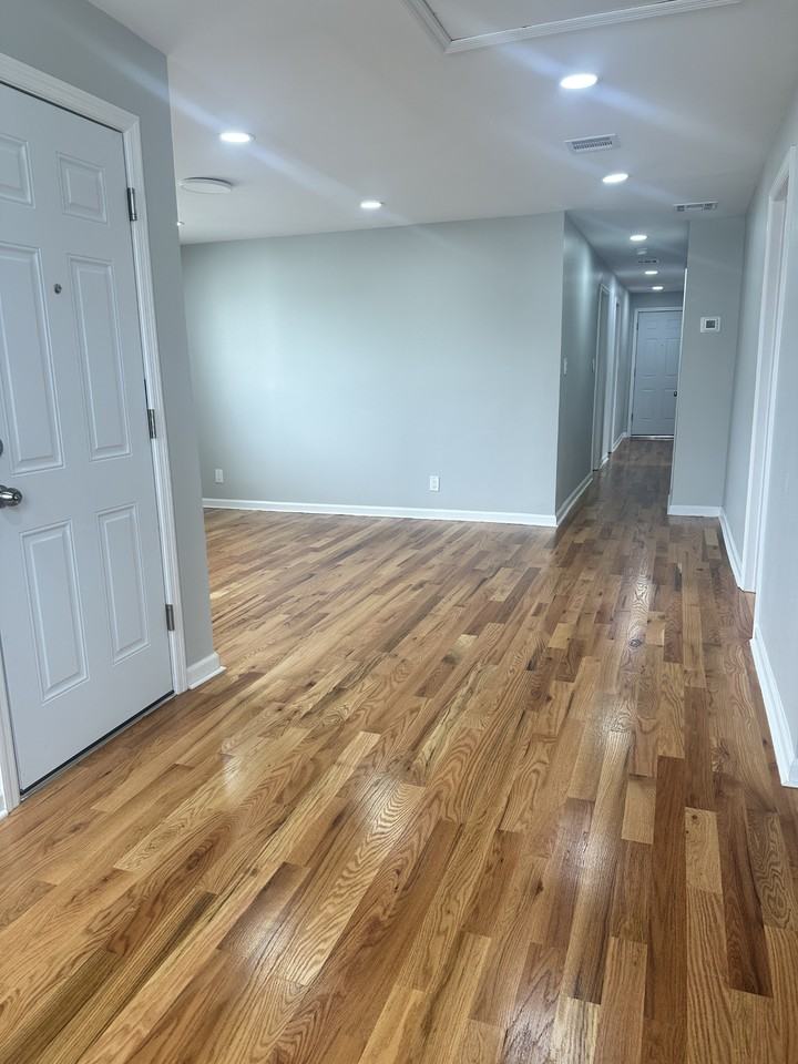 182 N 7th St #3 - Photo 3 of 8