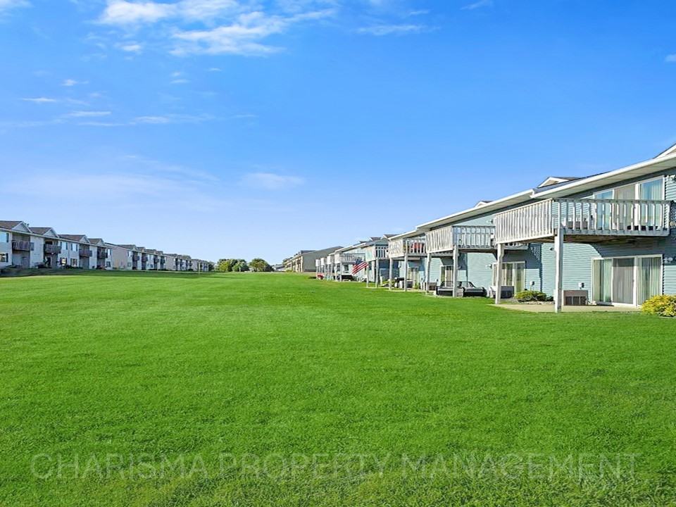 7025 W 56th St #1 - Photo 7 of 17