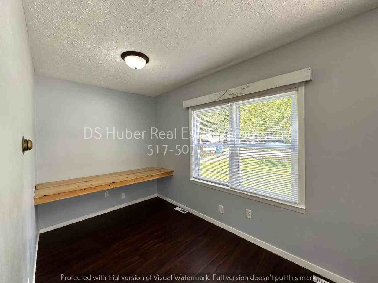 307 Astor Ave - Photo 3 of 13