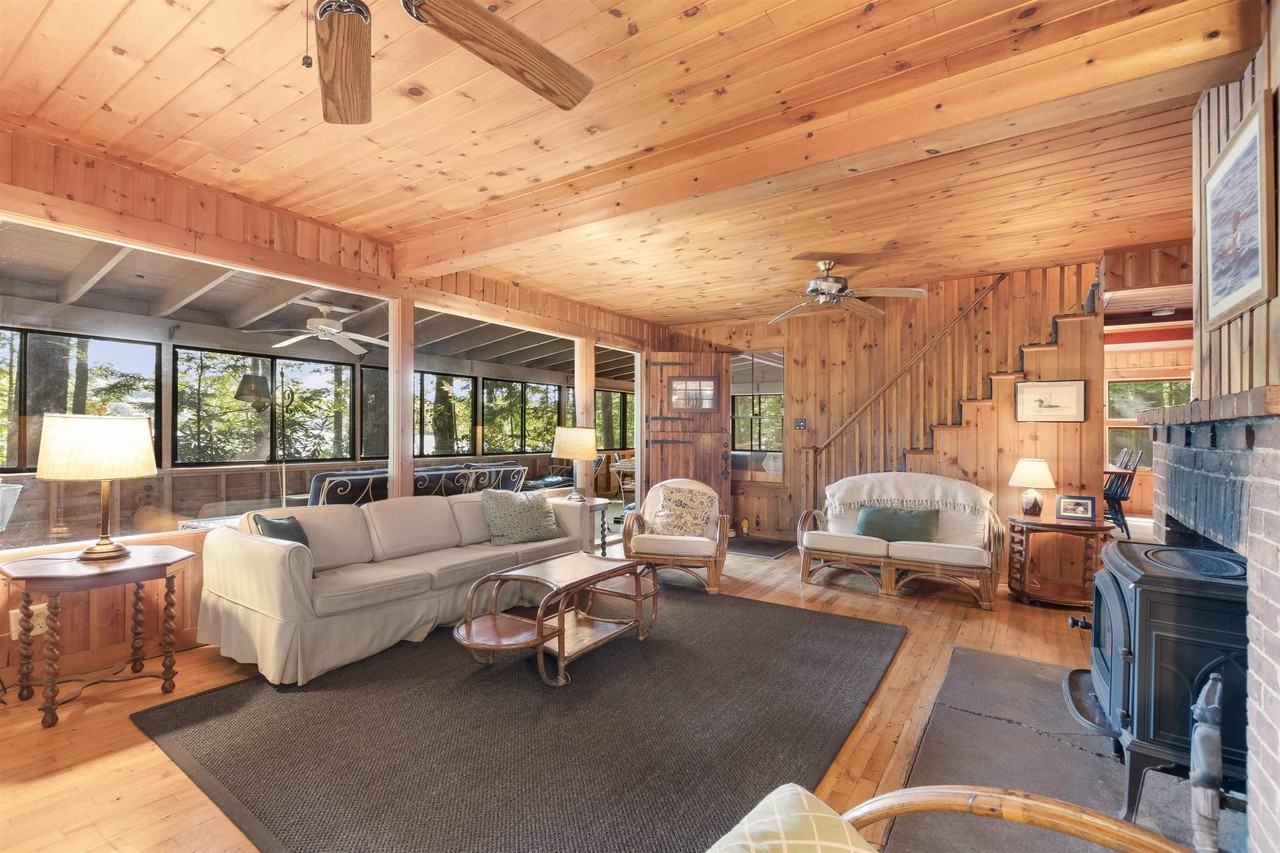 24 Alvord Rd - Photo 7 of 40