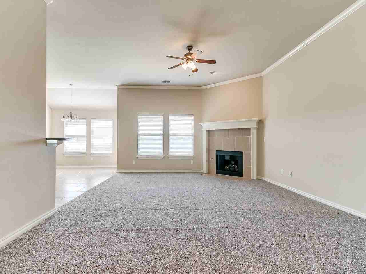2724 Busheywood Dr - Photo 6 of 50