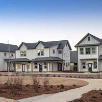 featured image of 605 Hudson Ter