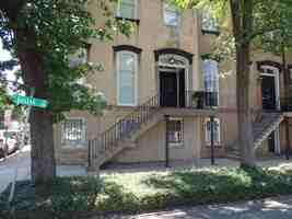 featured image of 113 W Gaston St