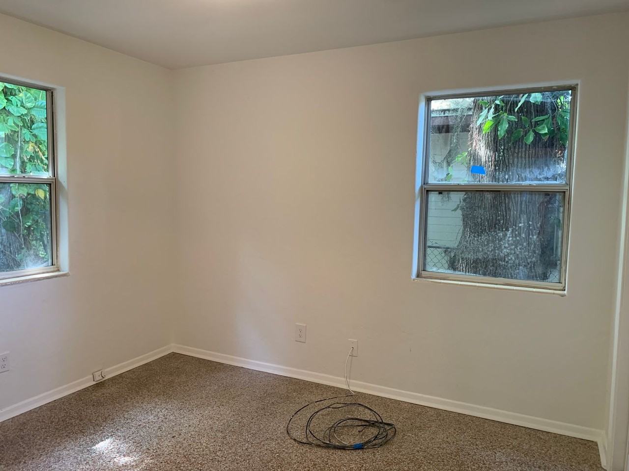 760 Greenway Pl - Photo 6 of 10