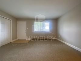 featured image of 1 Sunbury Est