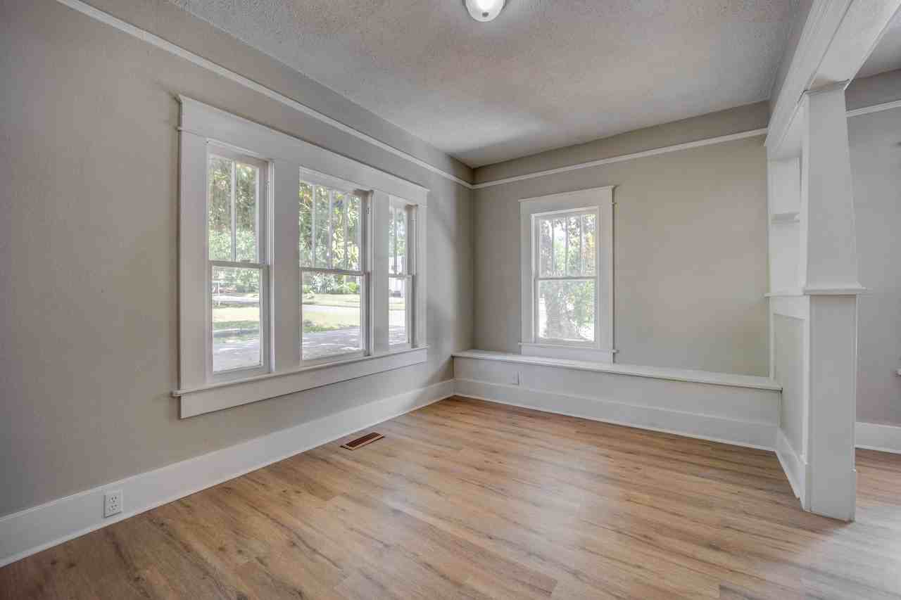 2131 S M St - Photo 6 of 15