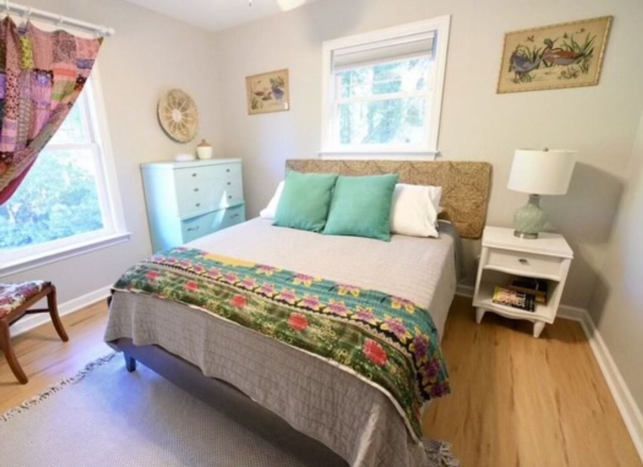 110 Holly Ct - Photo 3 of 9