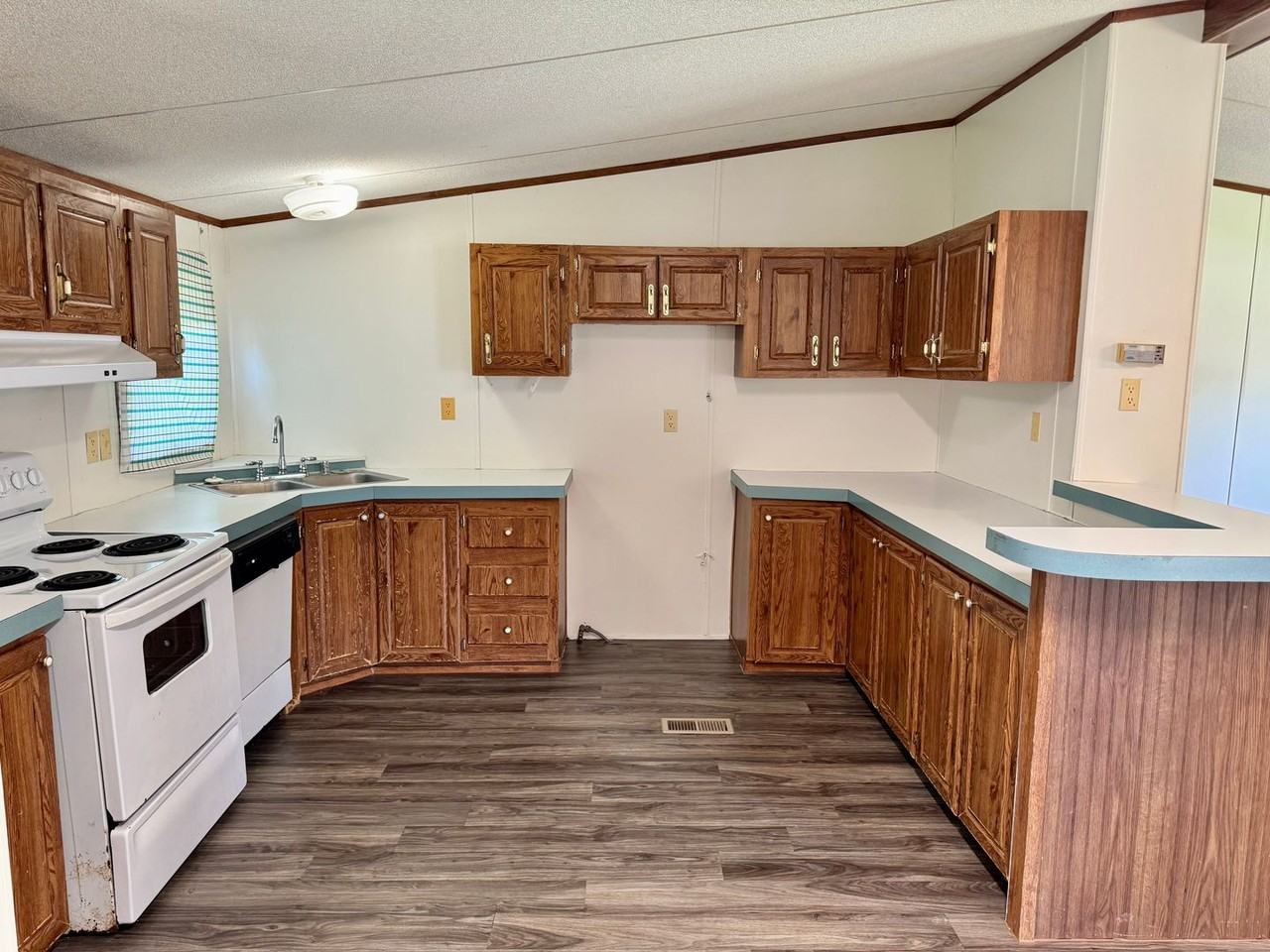 5418 Lake View Dr - Photo 7 of 18