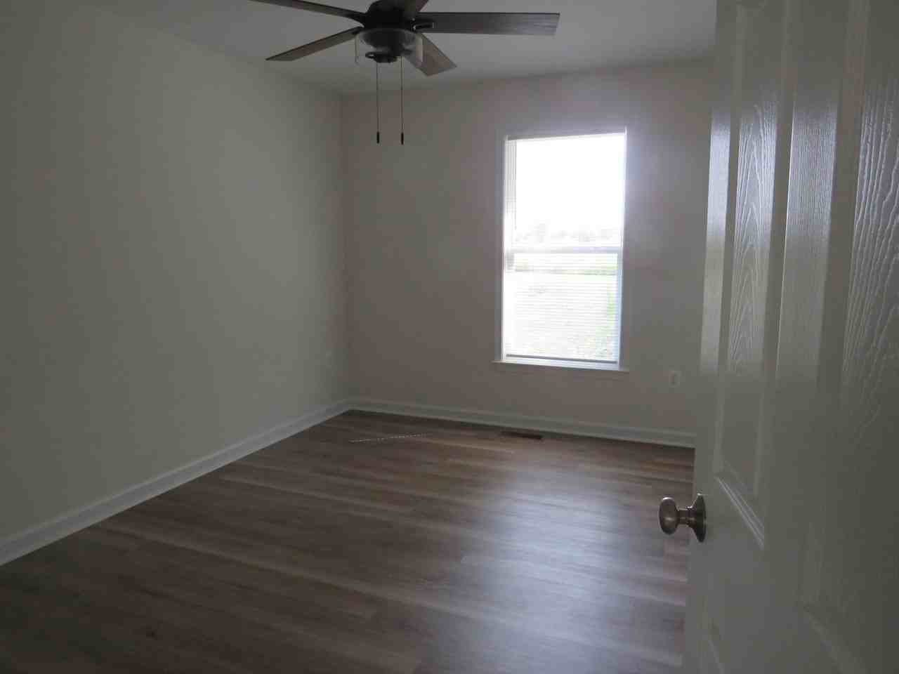 27 Prospect Ave - Photo 7 of 13