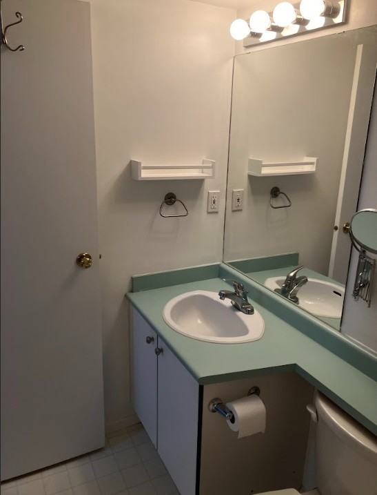 545 Manchester Road - Photo 2 of 11
