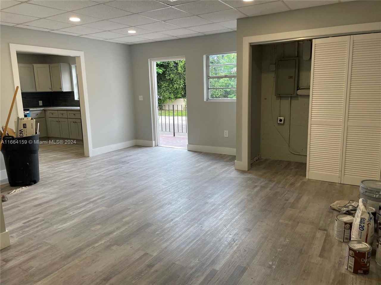 222 N Federal Hwy #108 - Photo 3 of 7