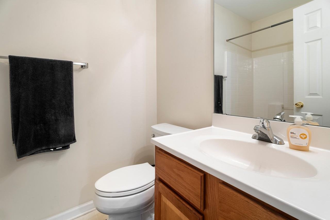 Brookstead Meadow Ct - Photo 4 of 11