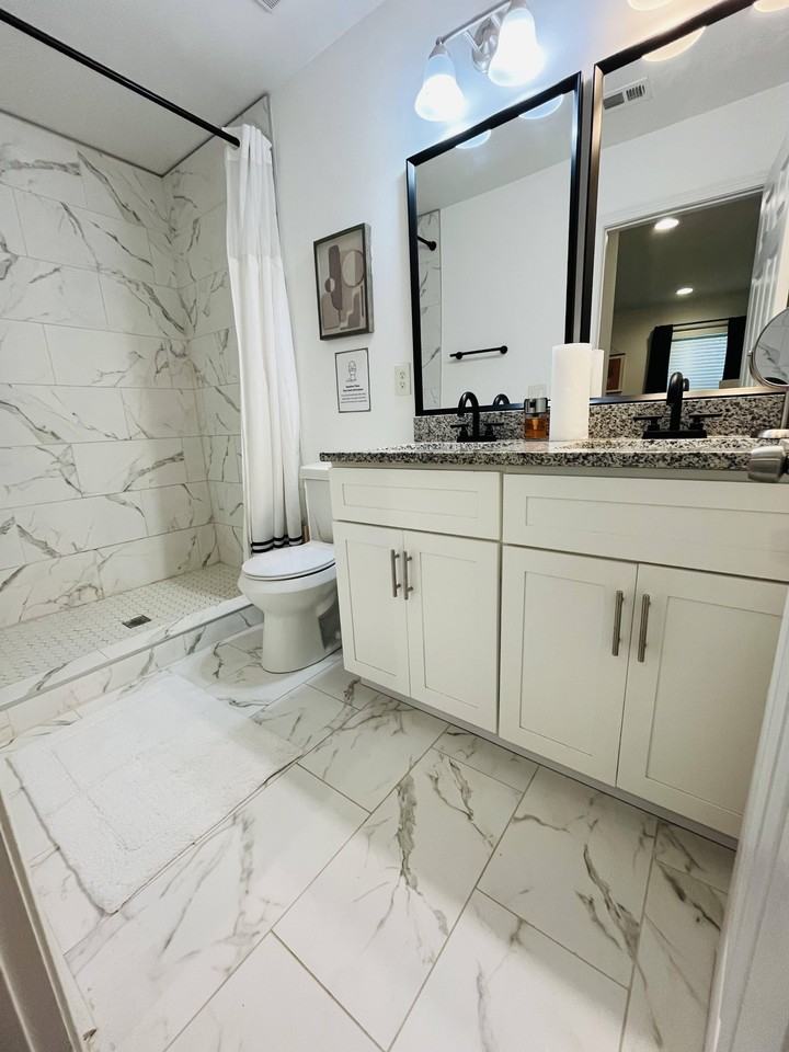 Commercial Ave Nw - Photo 2 of 13