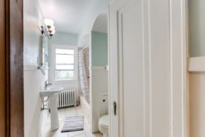 featured image of 726 Holton St