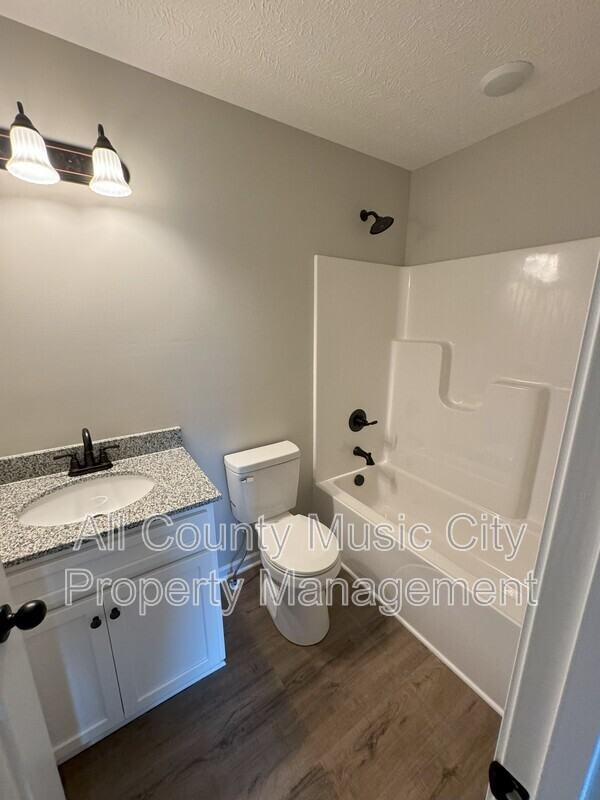 1604 Alan Perryman Ave - Photo 5 of 17