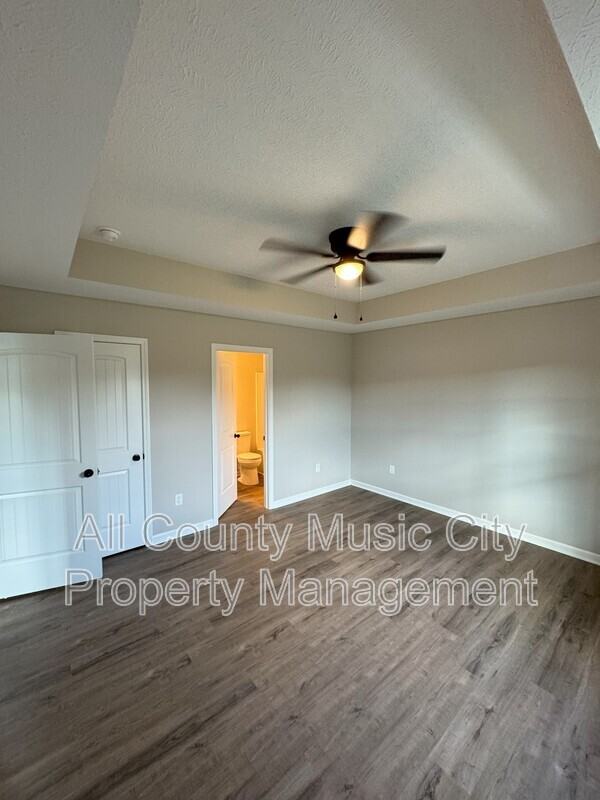 1604 Alan Perryman Ave - Photo 6 of 17