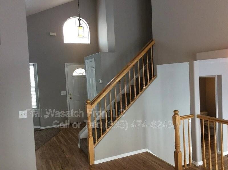 8914 S Black Pine St - Photo 3 of 21