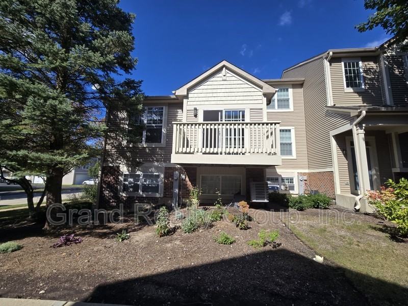 31633 Tallgrass Ct - Photo 3 of 4