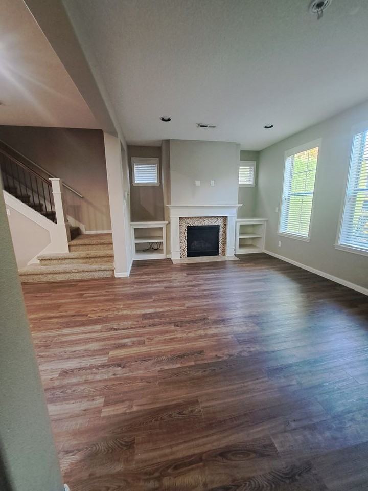 16342 Nw Rossetta St - Photo 6 of 21