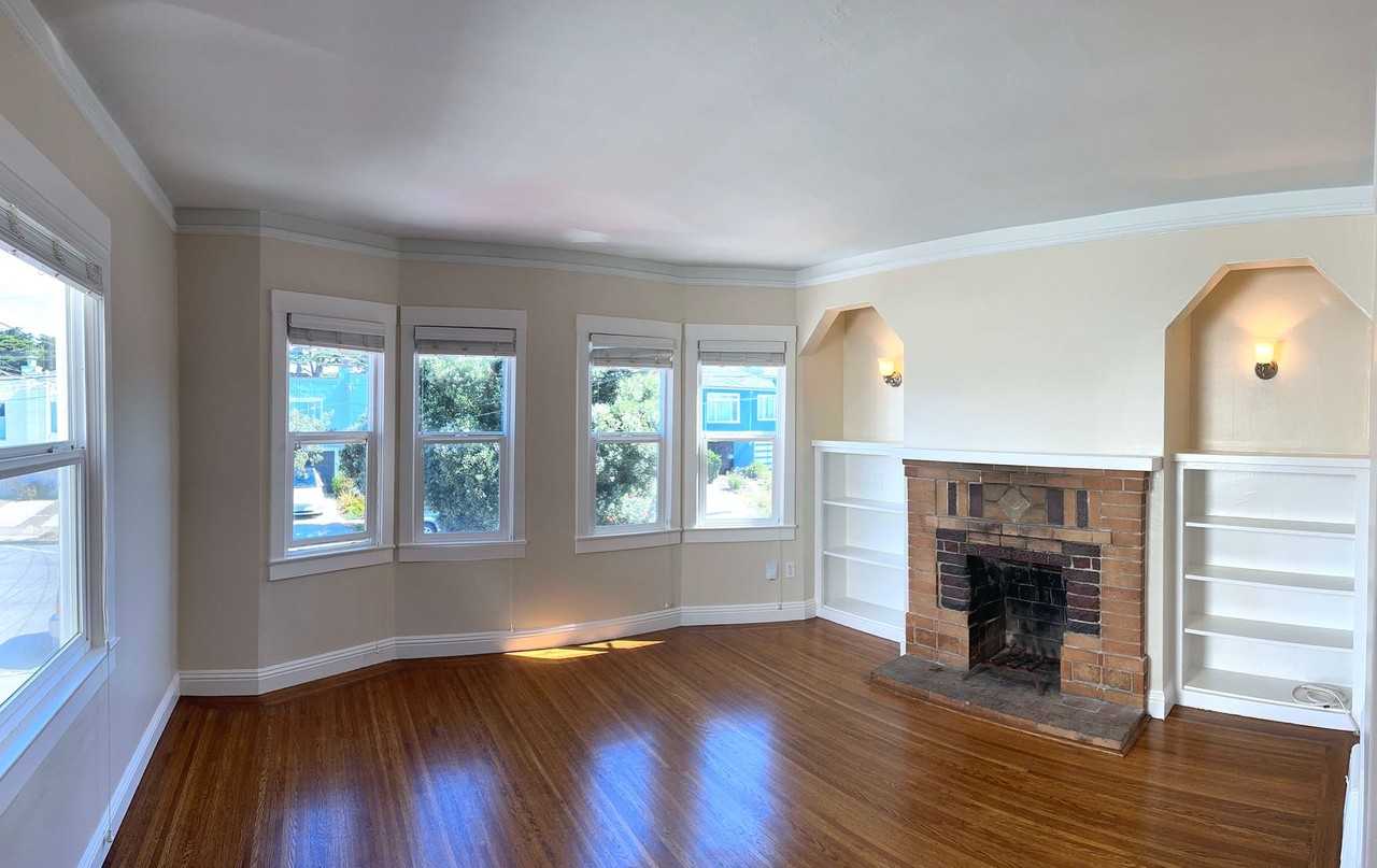 2247 47th Ave - Photo 2 of 34